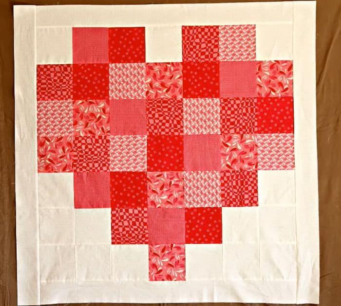 Easy Twisting Pinwheel Heart Wall Hanging