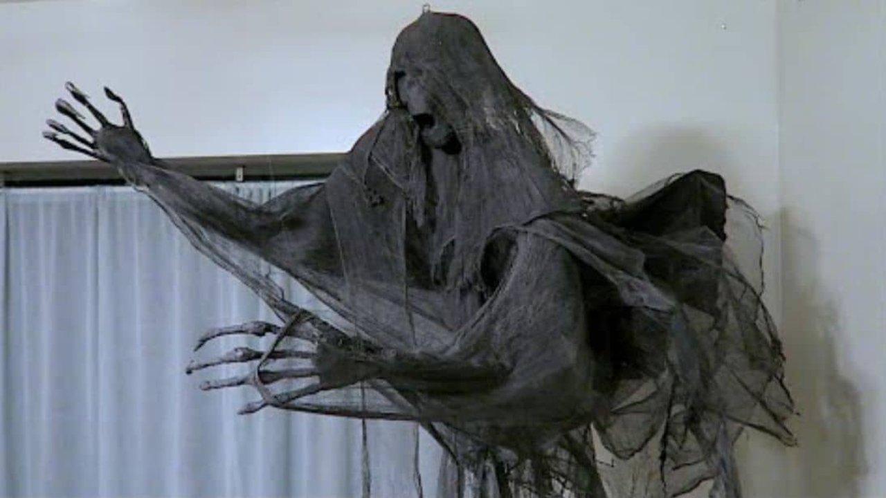How to Make a DIY Dementor for Halloween