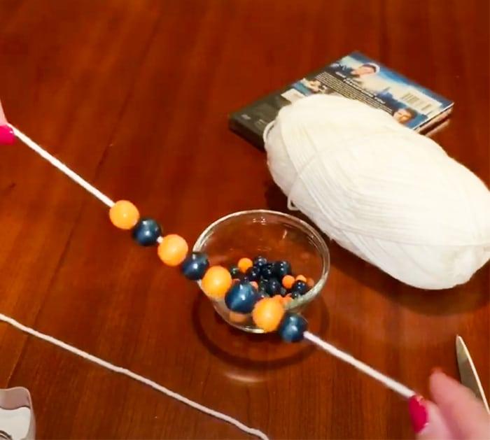 Use Yarn To Make Ghost Tassel - DIY Garland - DIY Dollar Tree