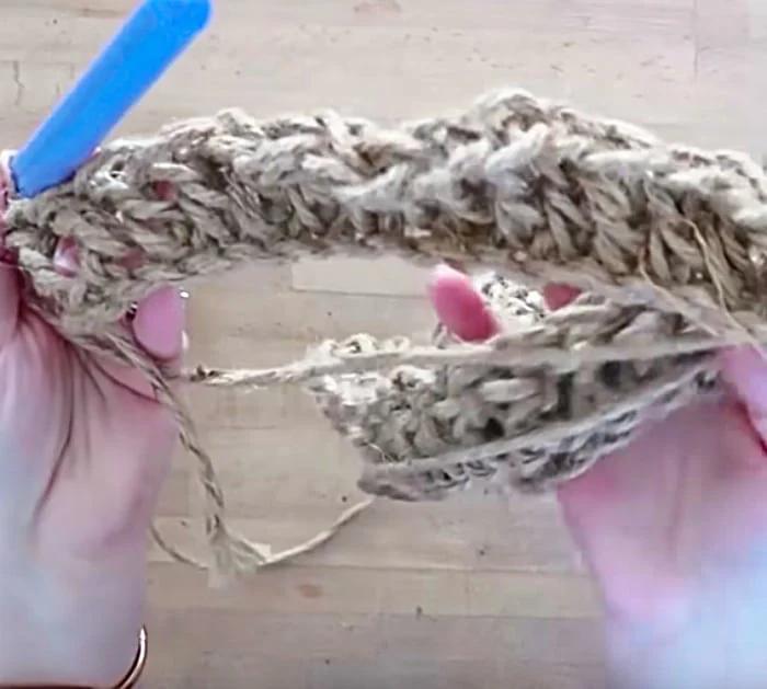Make a DIY jute rug out of Dollar Store Twine