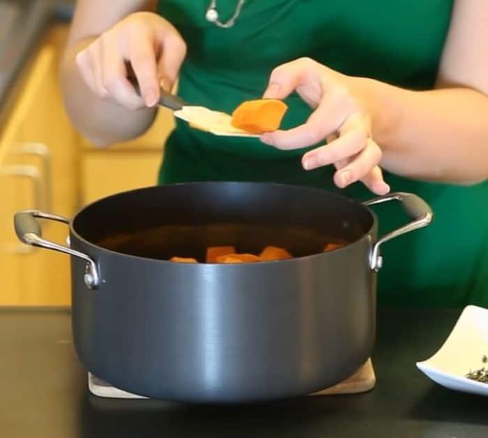Easy Oven-Roasted Sweet Potatoes Recipe