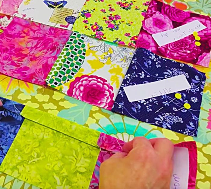 Learn to sew this DIY no pattern prairie point table runner.