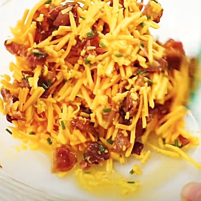 How To Make Pull Apart Bacon Cheese Bread - Easy Bread Recipe - Bundt Pan Bread Recipe