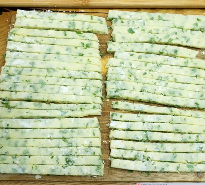 Delicious and Crispy Potato Sticks Ingredients