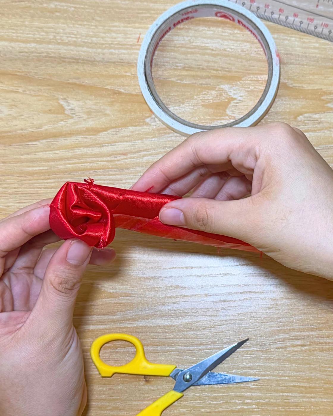 2 Minute Ribbon Rose — step 6