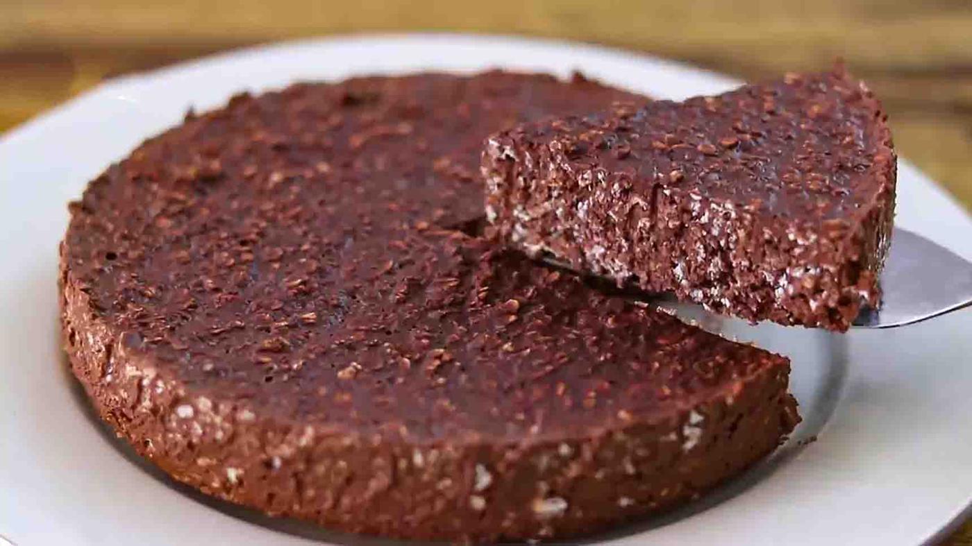 3-Ingredient Chocolate Oatmeal Cake Recipe