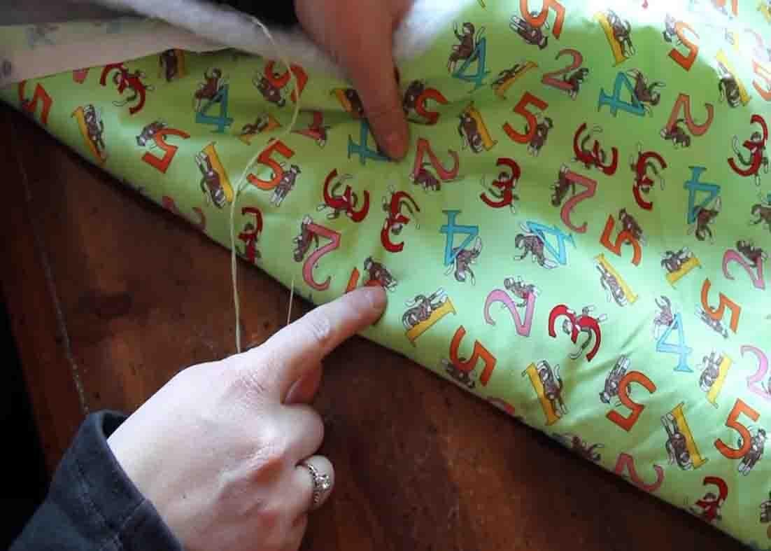 Finishing the hidden tie to the quilt project