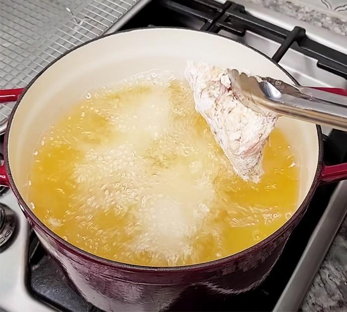 Crunchy Fried Chicken - Spicy Fried Chicken Recipes - Easy ways to Make Fried Chicken