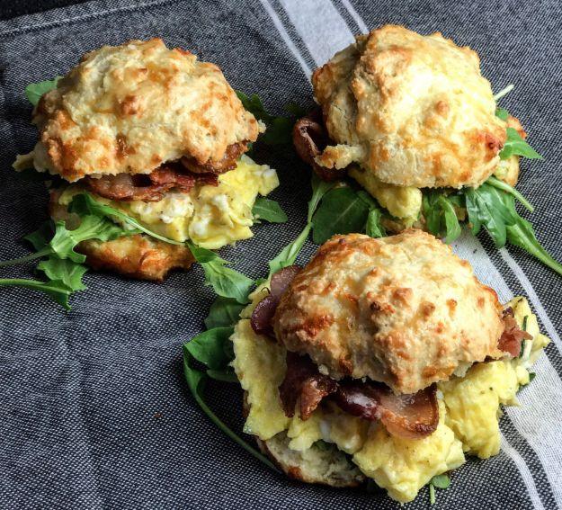 Keto Breakfast Recipes - Keto Biscuit Breakfast Sandwiches - Low Carb Breakfasts and Morning Meals for the Ketogenic Diet - Low Carbohydrate Foods on the Go - Easy Crockpot Recipes