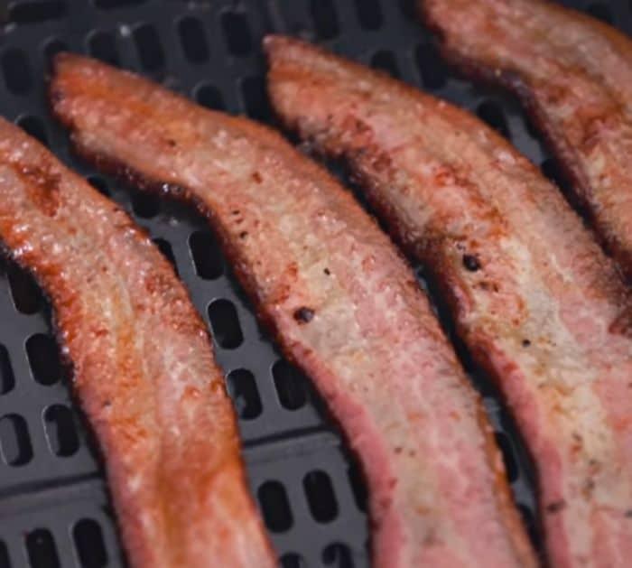 How to Make Crispy Air Fryer Bacon Strips Tips