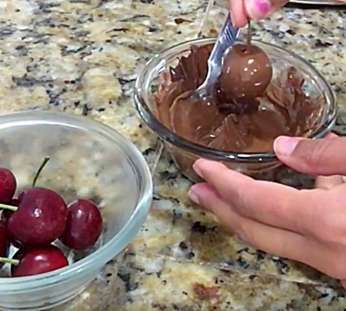 Make chocolate covered cherry cheap and cute mice for your Valentine