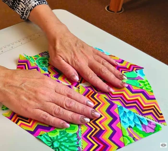 Easy Hexagon Pinwheels Quilt Sewing Tutorial