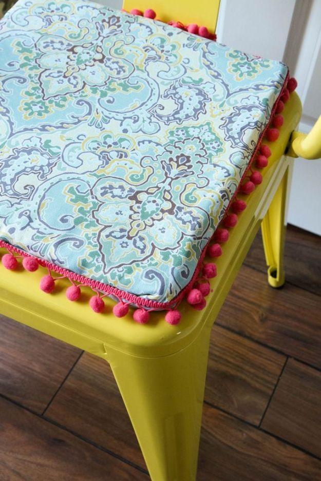 DIY No-Sew Reversible Chair Cushions, easy enough for a beginner and a small upgrade with a real visual payoff