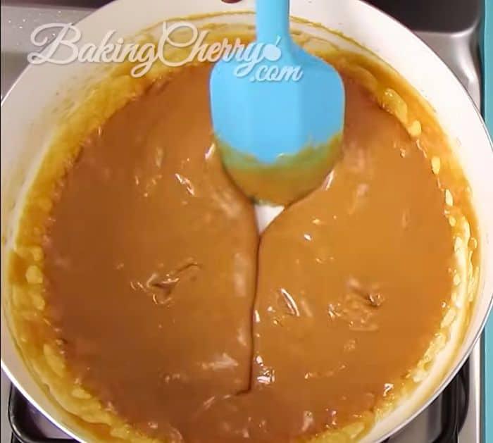 How to Make Homemade Dulce de Leche