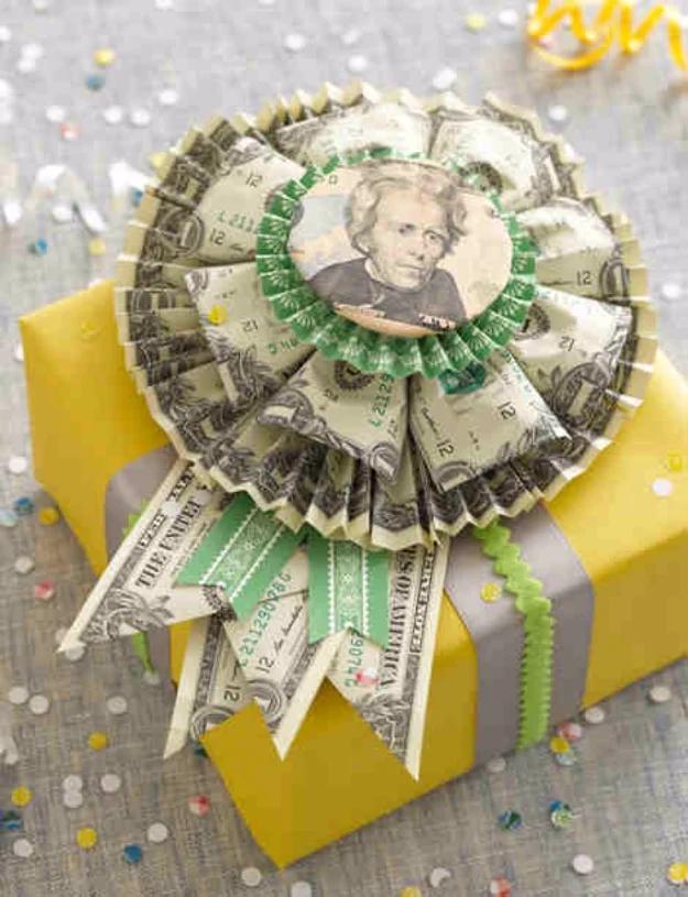 Money Rosette, a DIY gift for girls, a sweet handmade gift idea and better than a store bought version