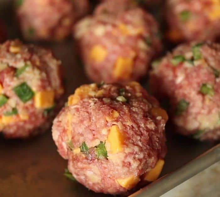 Easy Grilled Texas Jalapeño Cheddar Meatballs Recipe