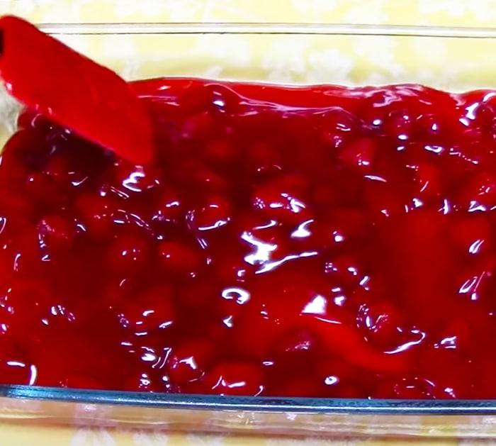 How To Make Strawberry Dumpcake Recipe | Easy Recipes