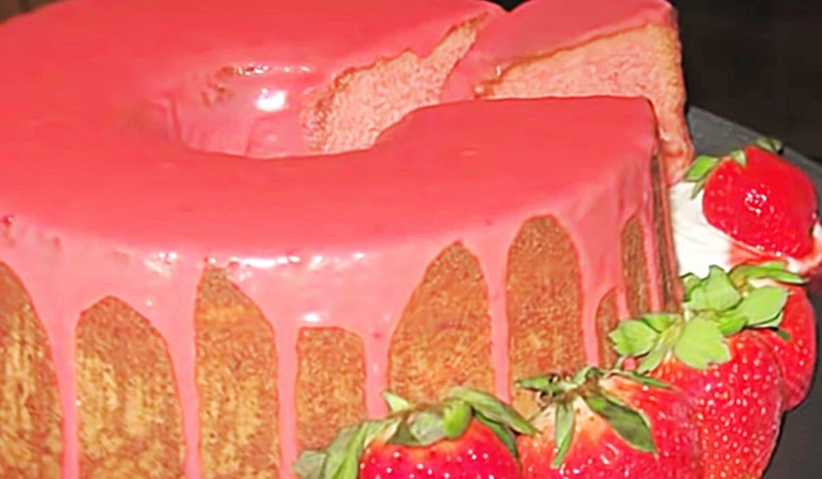 Strawberry Pound Cake Recipe