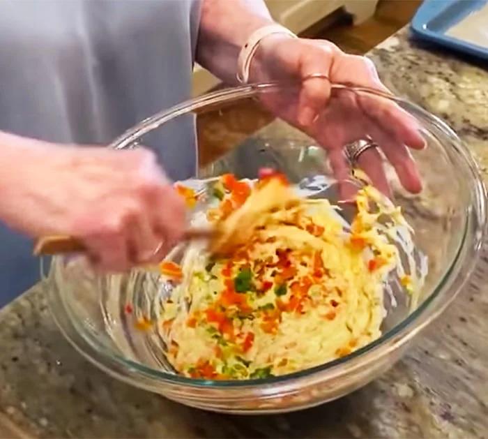 Paula Deen's Lump Crab Cakes Recipe | Quarantine Cooking