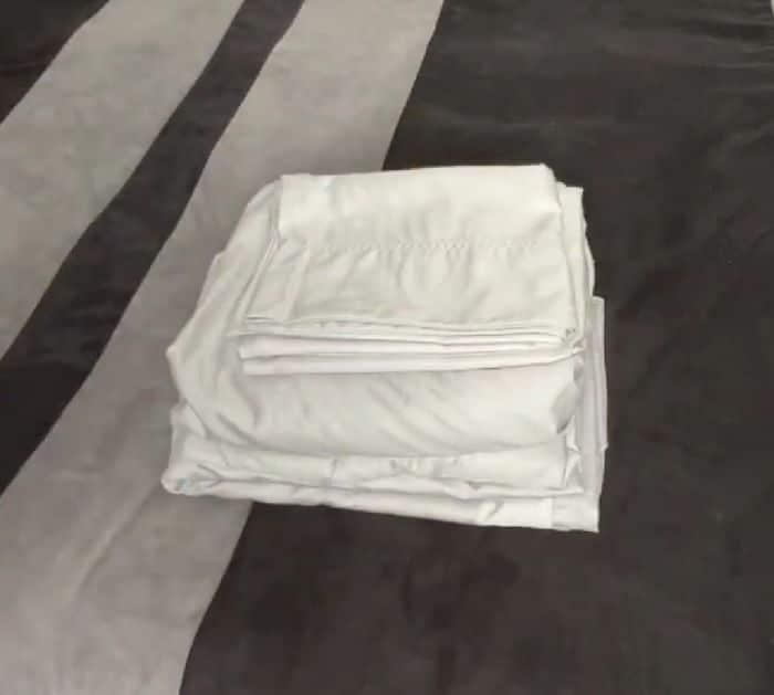 How to Use Dryer Sheets