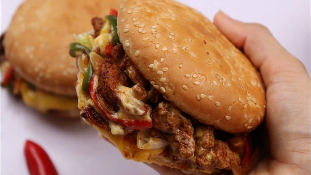 Easy to Make Chicken Fajita Burger