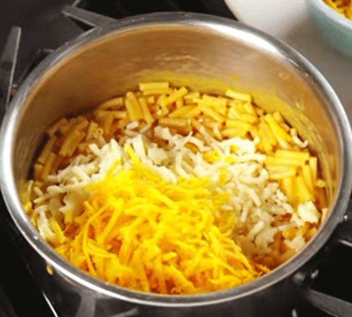 How to Make Mac & Cheese Bombs