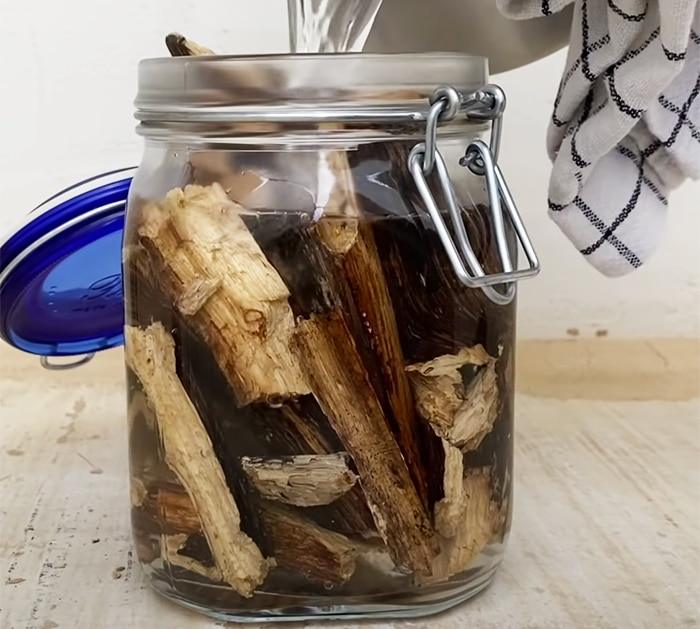 Easy 10 Day Whiskey Recipe - Old Fashion Whiskey Recipes - Old Barrel Whiskey