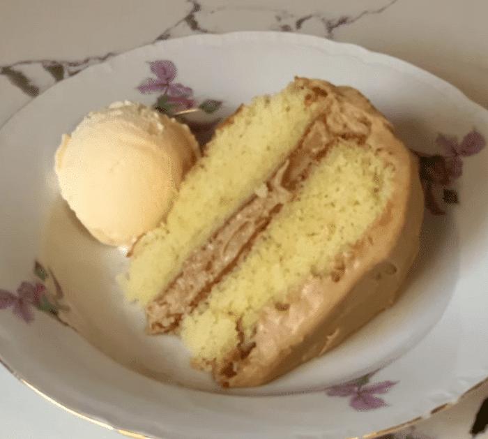 How to Make Old-Fashioned Caramel Cake