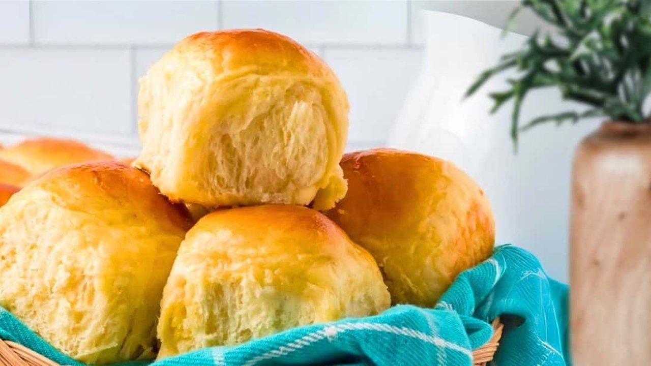 How to Make Hawaiian Sweet Rolls