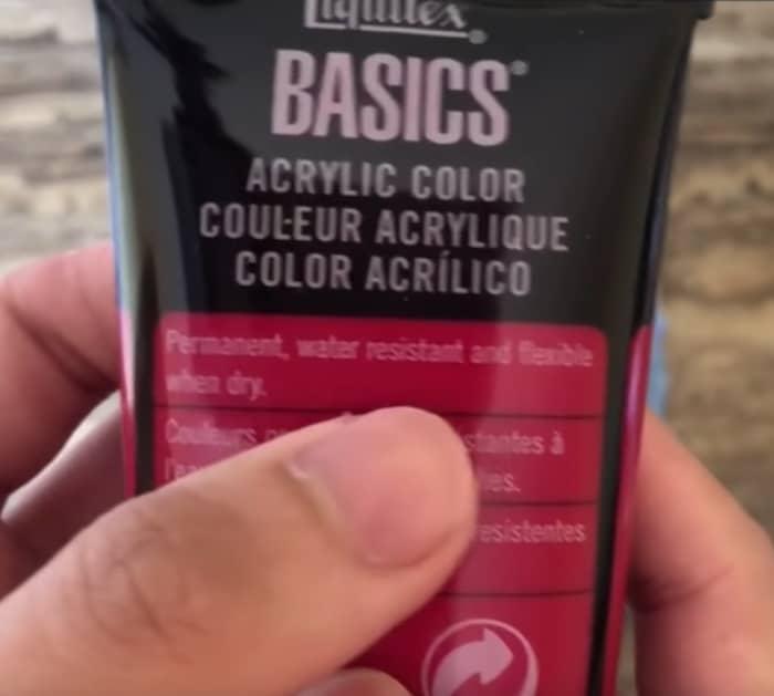 How to paint acrylic on denim