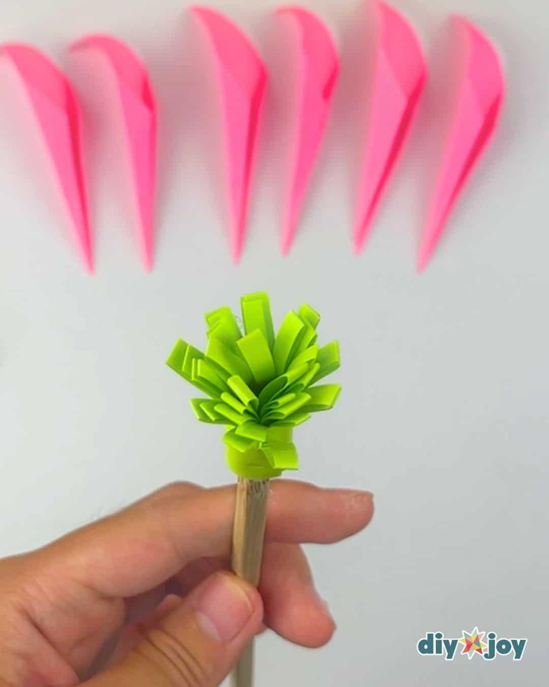 Post It Notes Paper Flowers — glue the slits