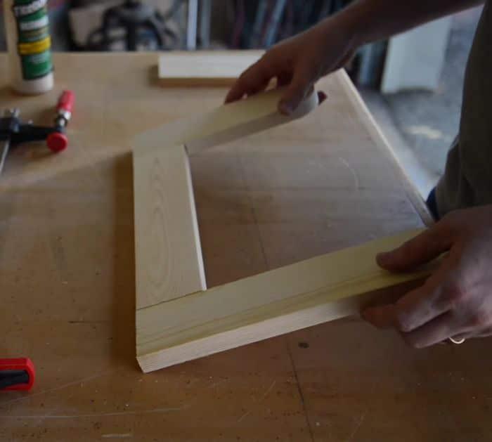 Easy DIY Spice Rack Shelves For Beginners
