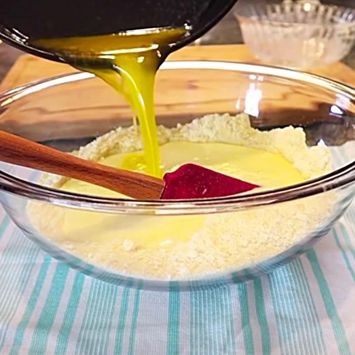 Easy Way To Make Cornbread Mix Taste Better - How To Hack Cornbread Mix - Easy Cornbread Recipe