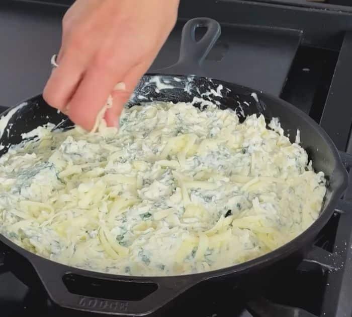 How to Make Homemade Spinach Artichoke Dip
