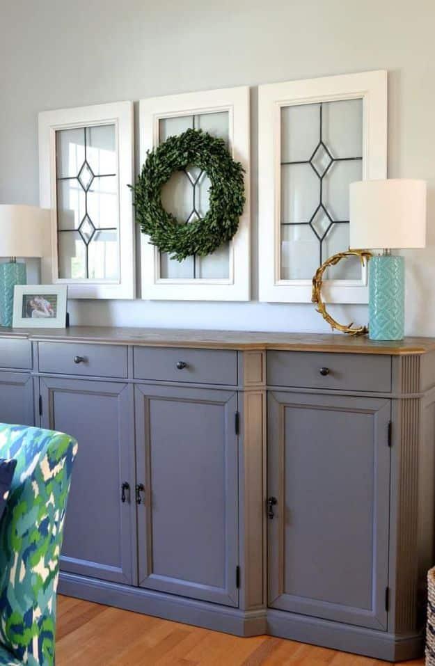 DIY Painted Window Panes, simple to scale to fit almost any space and a sweet little detail guests always notice