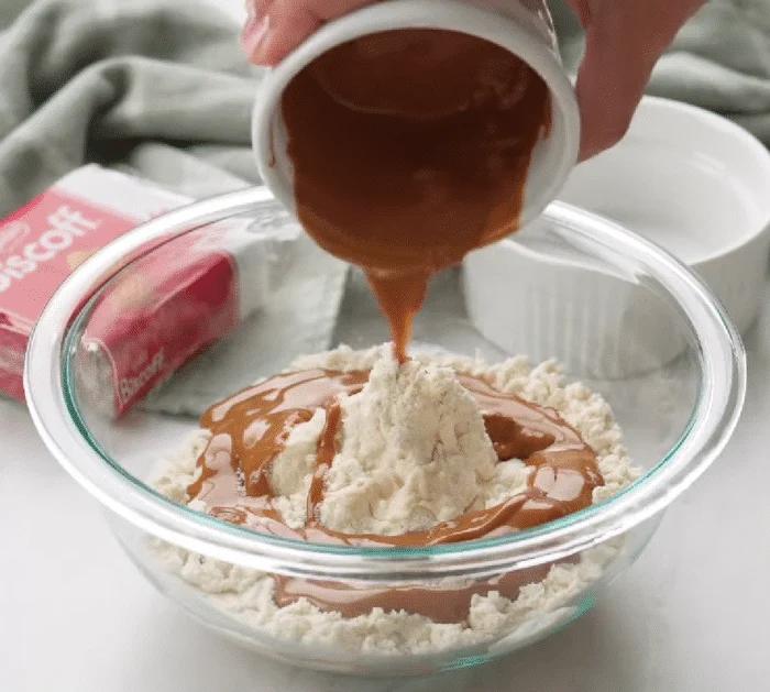How to Make Biscoff Protein Balls