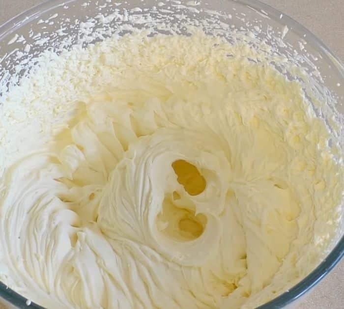 3-Ingredient Homemade Oreo Ice Cream Recipe