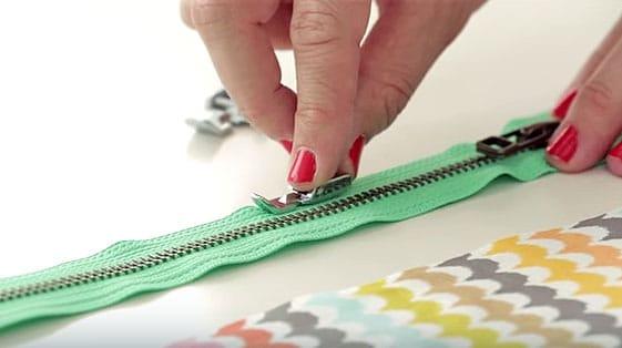 Two Easy Methods For Sewing Zippers