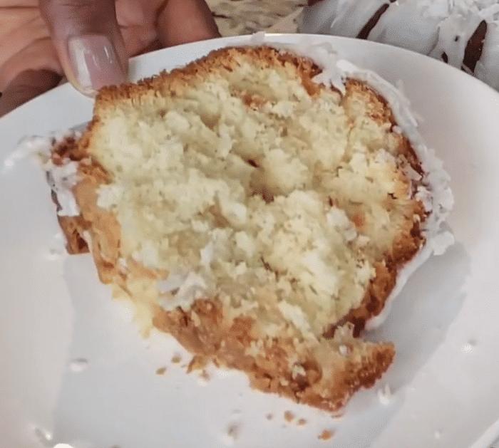 Easy Coconut Pound Cake Recipe