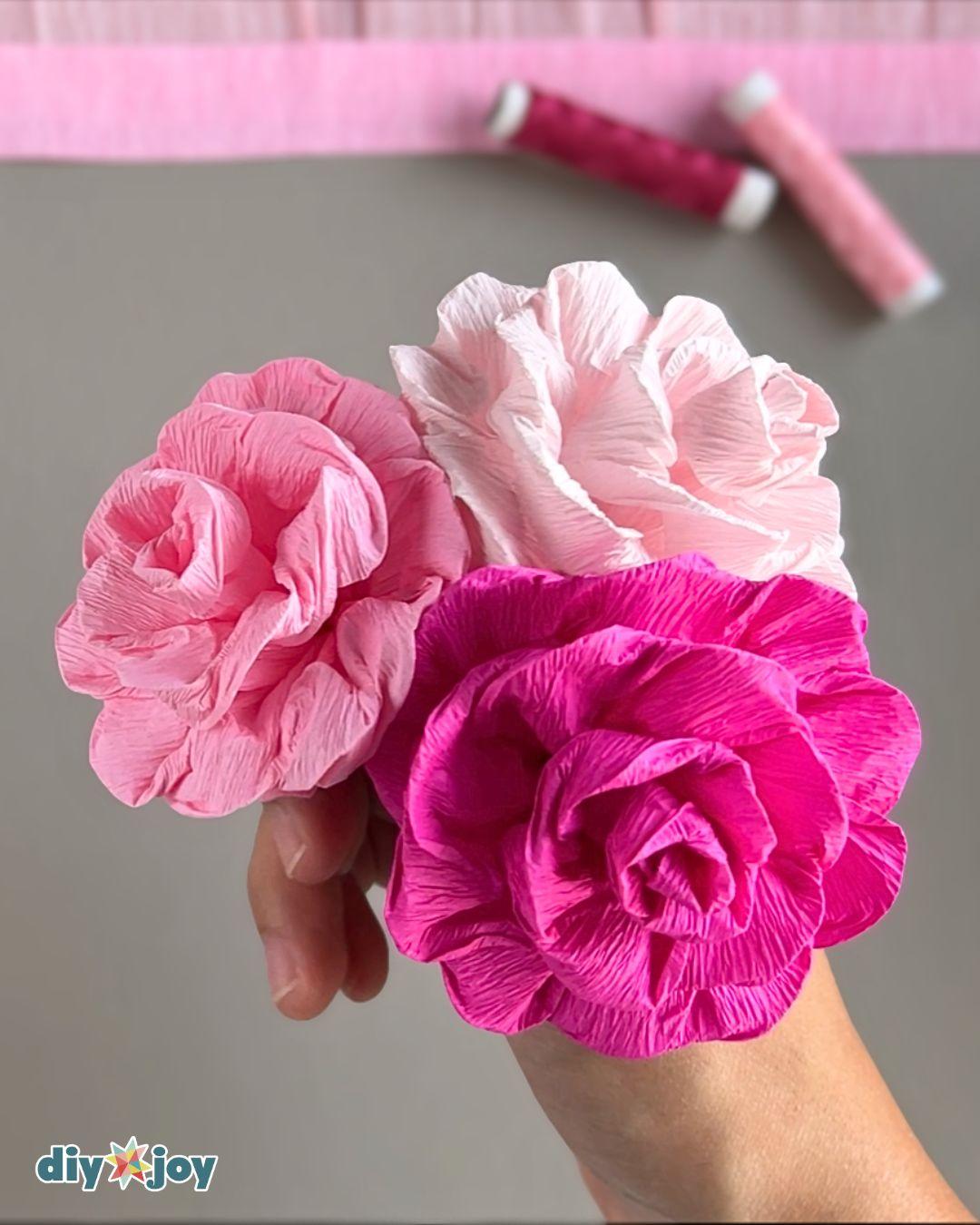 Easy Crepe Paper Flowers — crepe paper flower bouquet