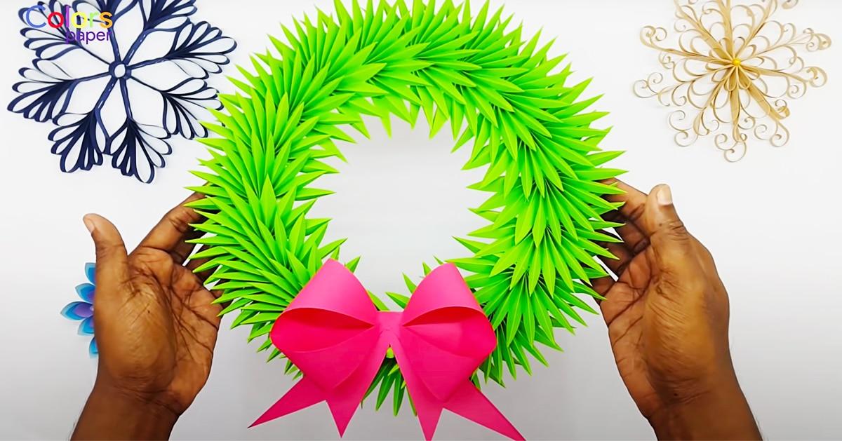 DIY Paper Christmas Wreath