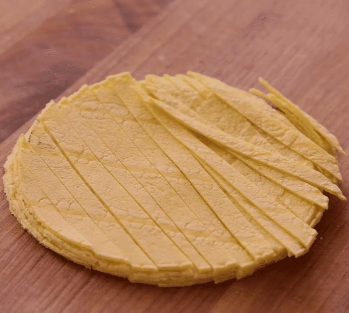 How to Make Chicken Tortilla Soup