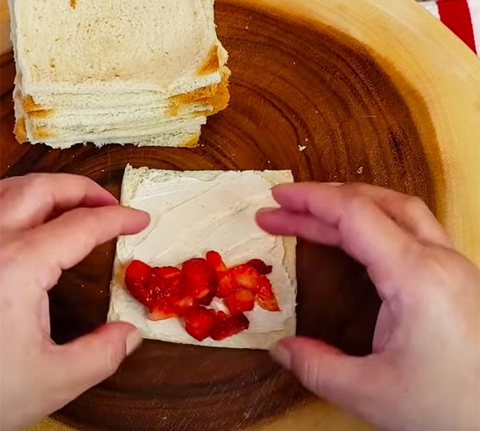How To Make French Toast Roll Ups | Homemade Recipes