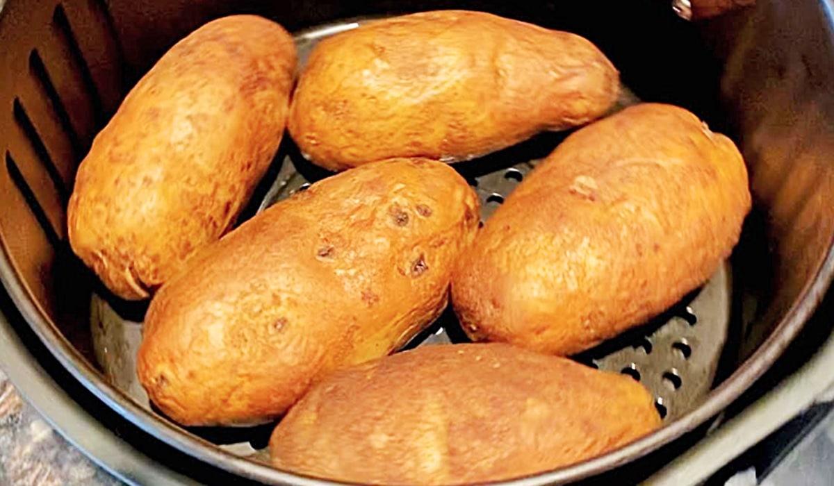 Air Fryer Baked Potatoes Recipe
