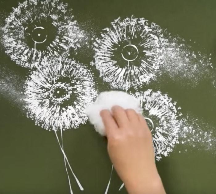 DIY Painting Ideas - Dandelion painting on poster board with toilet paper rolls - Cheap Kids Crafts