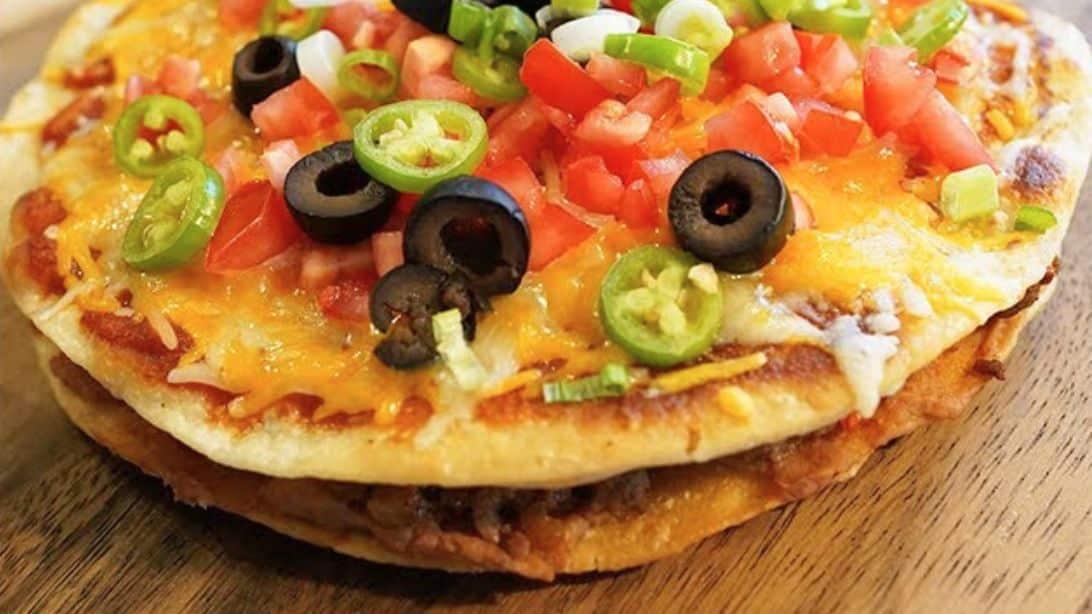 Better-Than-Taco Bell Mexican Pizza
