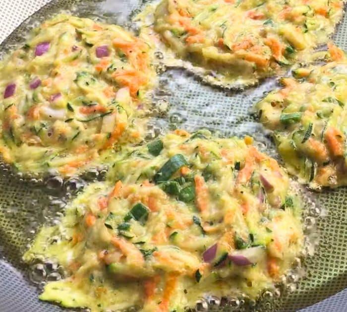 How to Make Zucchini Fritters