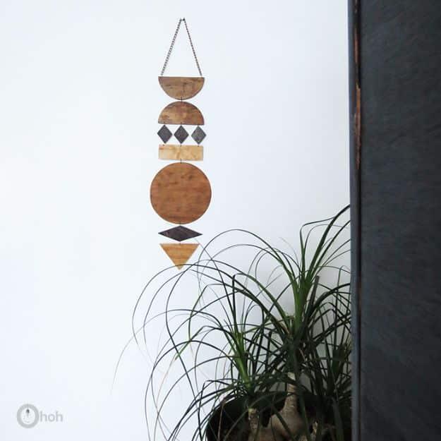 DIY Wall Art Jewelry, a simple diy wedding gift idea worth trying this year and a present worth saving for later