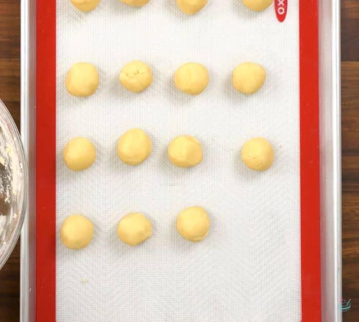 Easy Almond Raspberry Thumbprint Cookies Ingredients