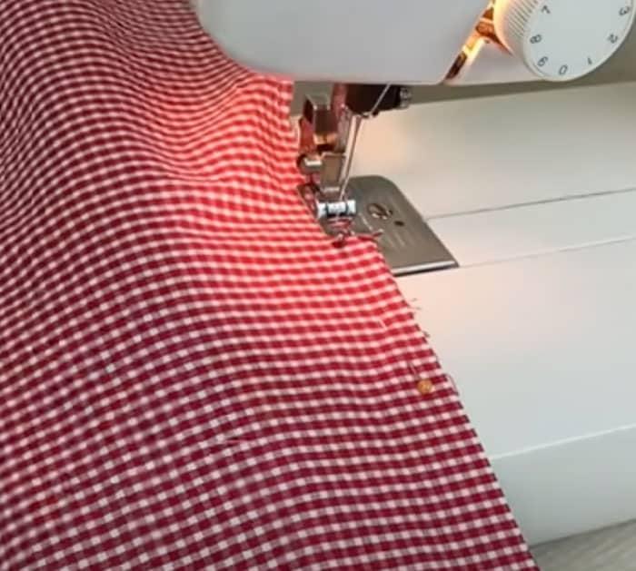 Sew Edges Of Reusable Bag - Easy Sewing